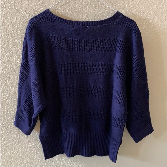 NWT Petite Liz Claiborne Sweater - Picture 2 of 4